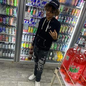 Meet your Posher, Malik